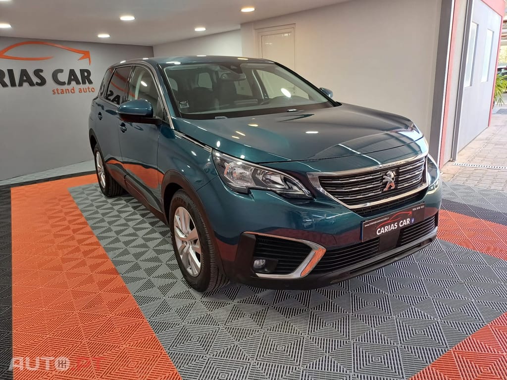 Peugeot 5008 1.2 PureTech Allure EAT8
