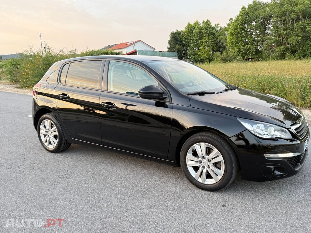 Peugeot 308 1.6 BlueHDi Allure EAT6