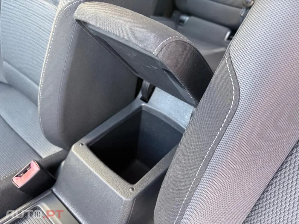 Volkswagen Golf 1.0 TSI Trendline