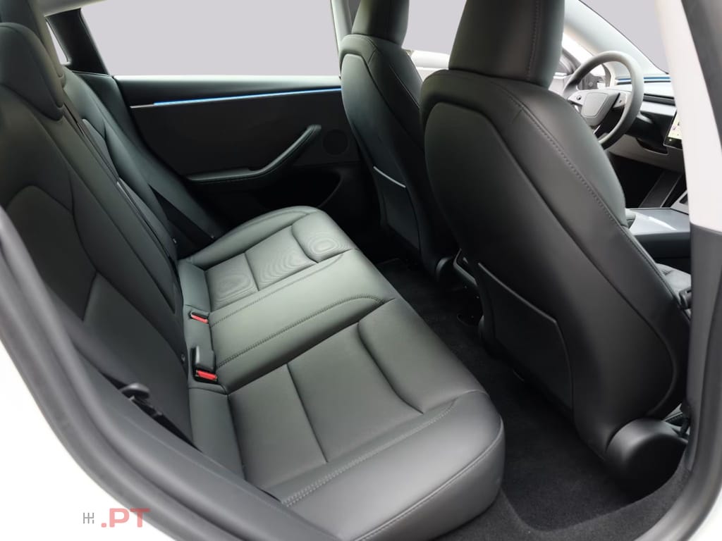 Tesla Model 3 RWD I.V.A DEDUTIVEL 