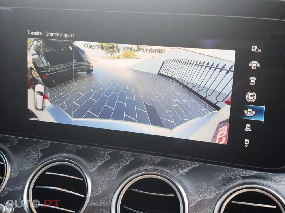 Mercedes-Benz E 300 e Station 9G-TRONIC AMG Line