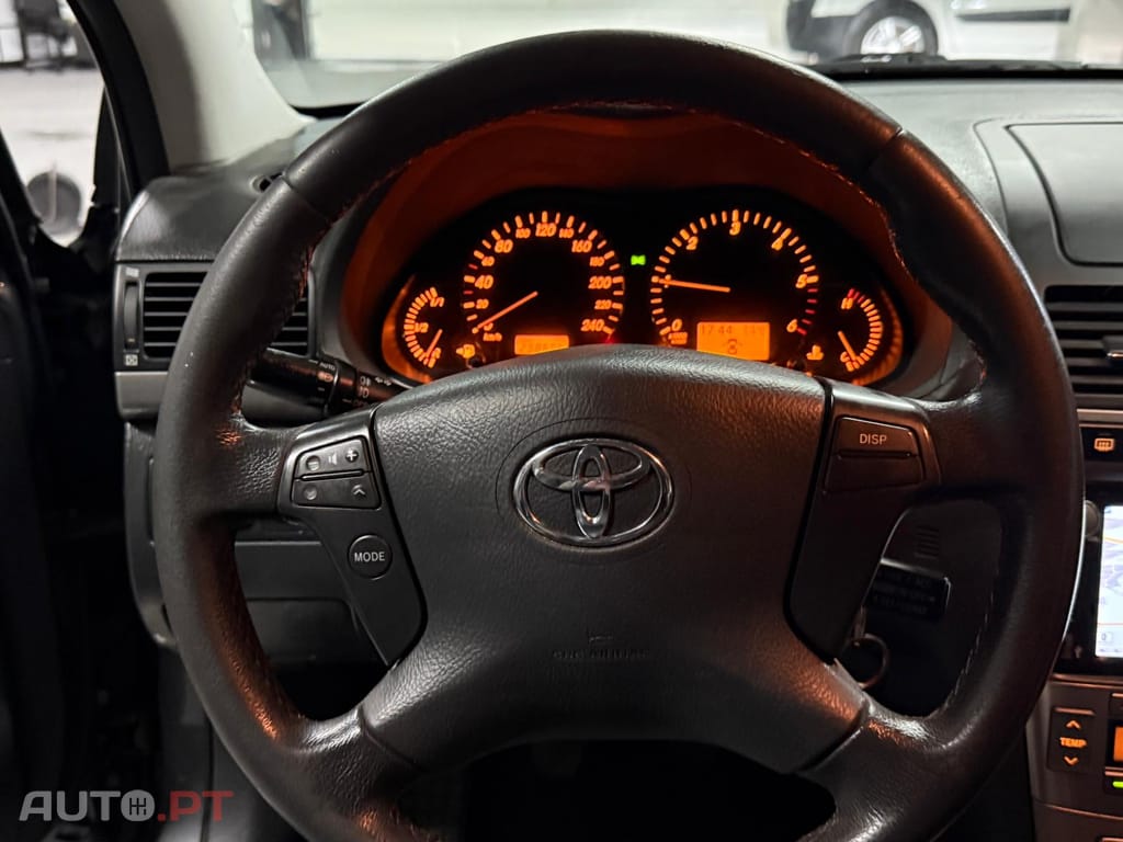 Toyota Avensis 2.0 D-4D Sedan de 2006