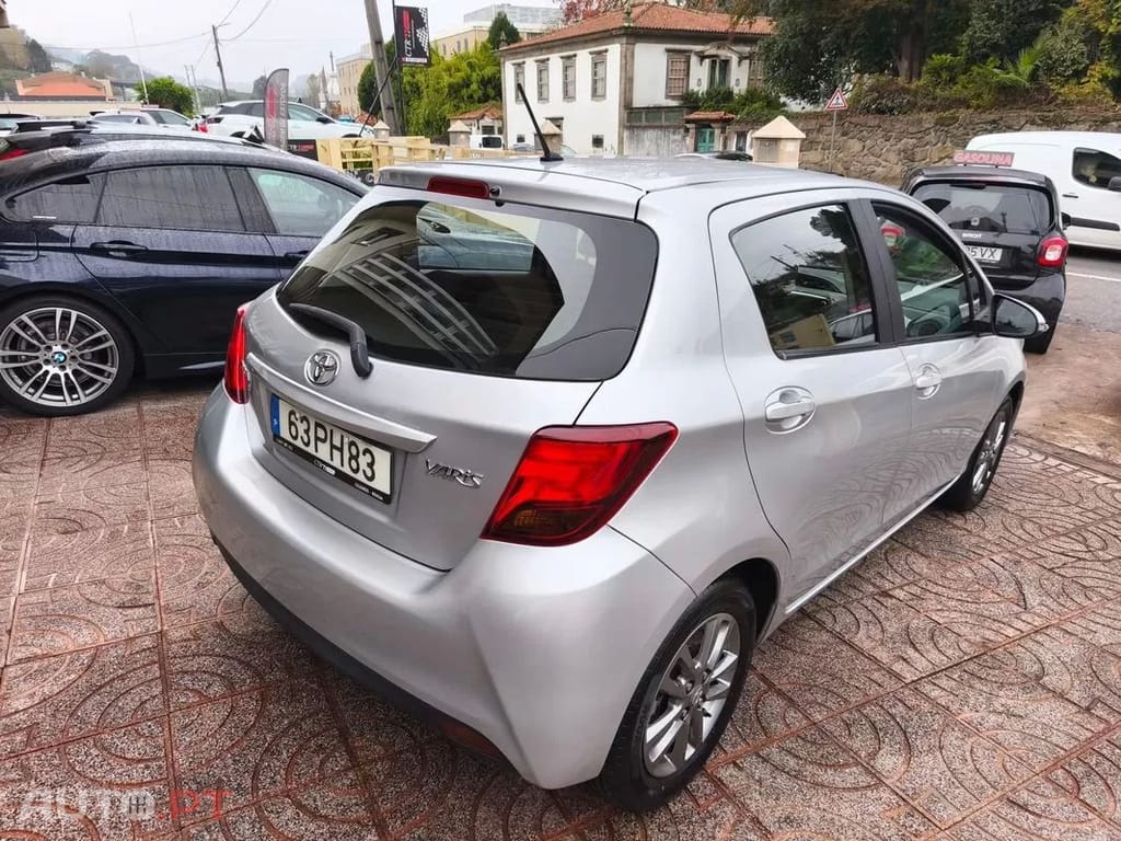 Toyota Yaris 1.4 D-4D Comfort 99g
