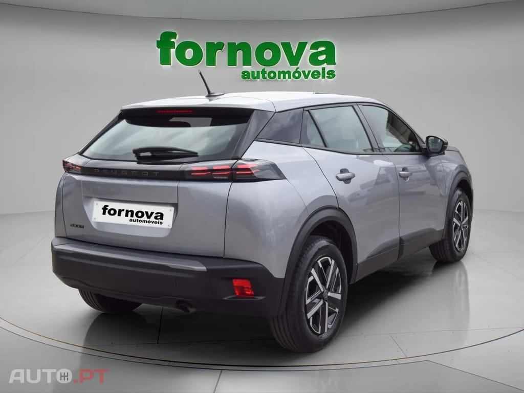 Peugeot 2008 1.2 PureTech Style