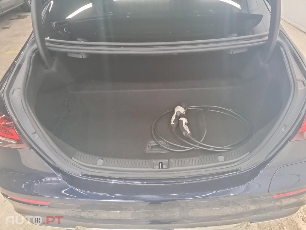Mercedes-Benz E 300 de AMG Line