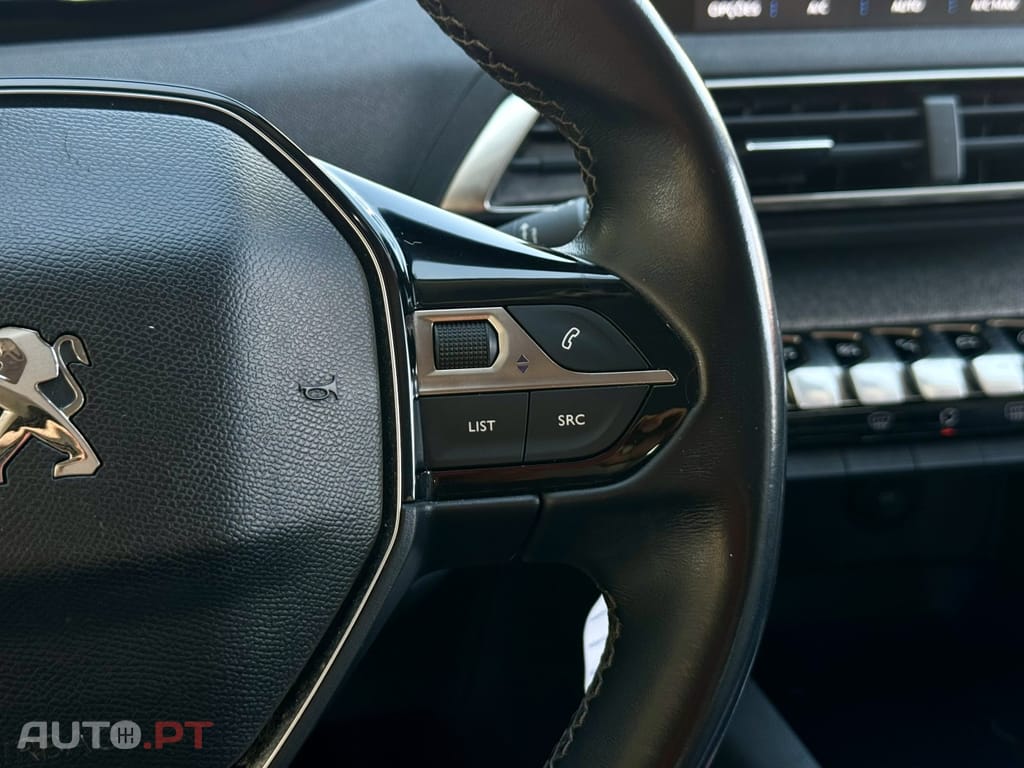 Peugeot 3008 1.5 BlueHDi Allure