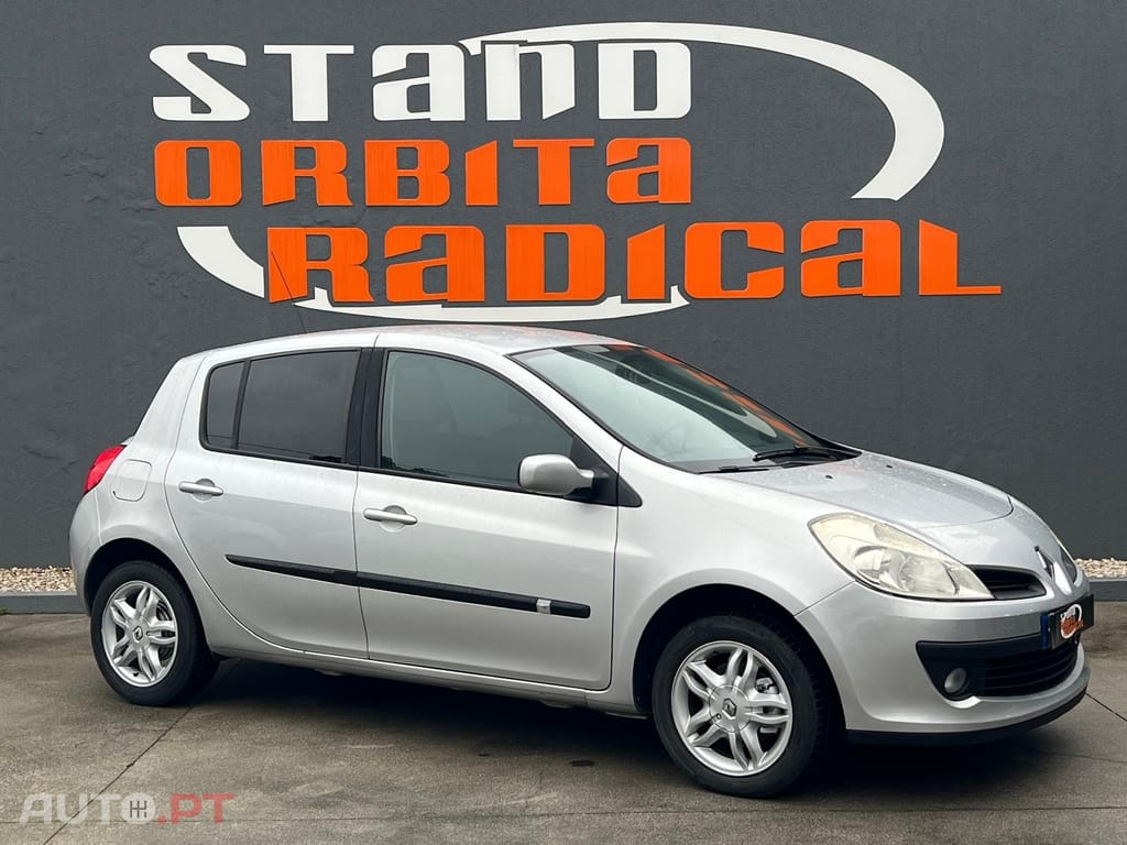 Renault Clio 1.2 16V Confort
