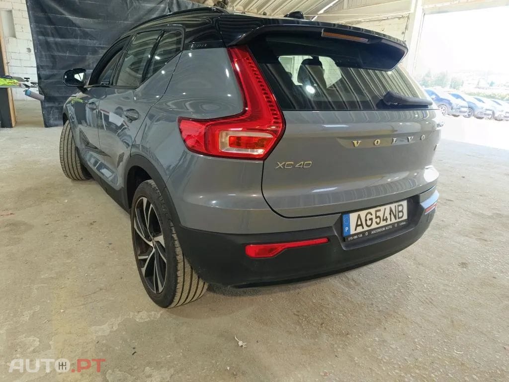Volvo XC40 1.5 T5 PHEV R-Design Expression