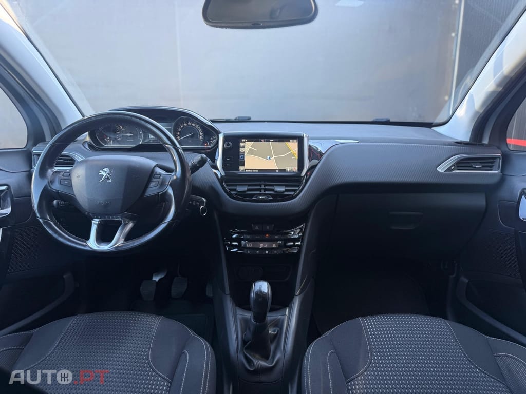 Peugeot 208 1.2 PureTech Style