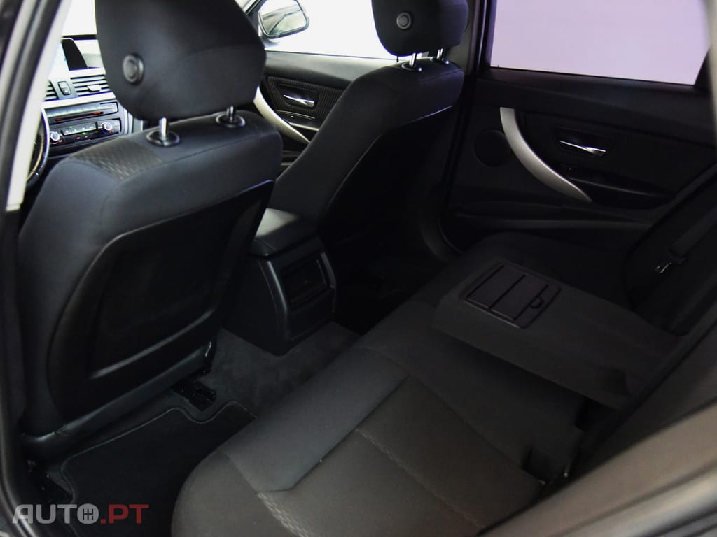 BMW 320 d Touring EfficientDynamics Line Modern