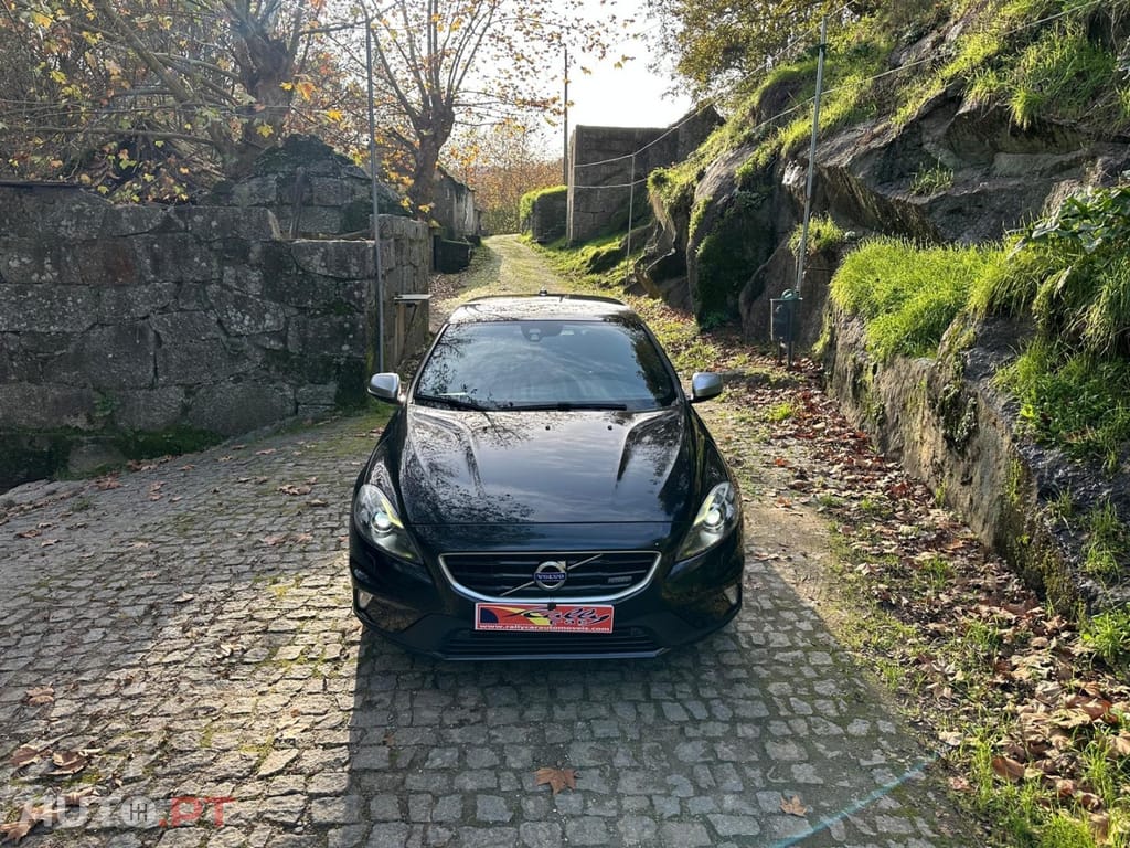 Volvo V40 1.6 D2 R-Design