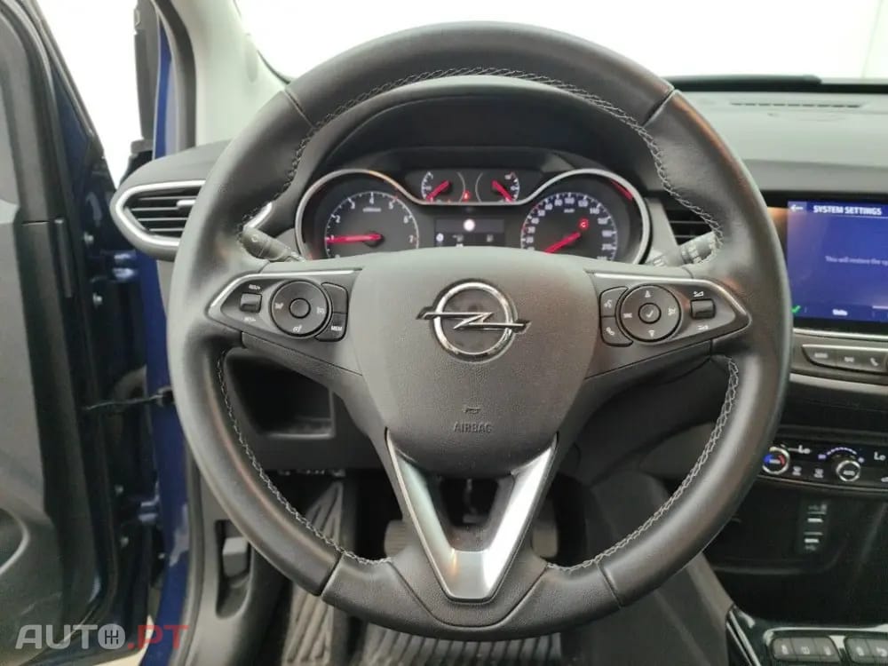 Opel Crossland 1.2 T Elegance