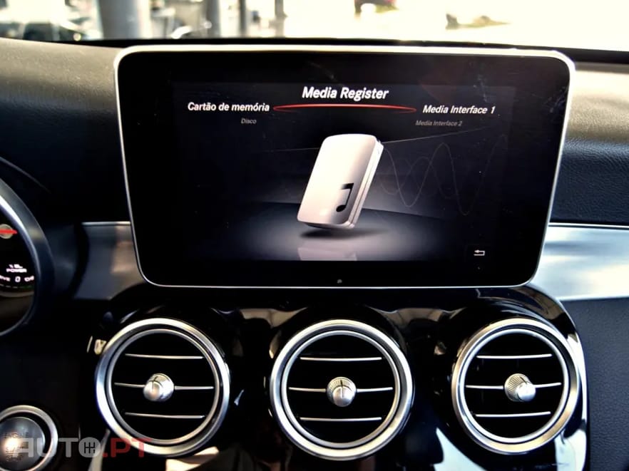 Mercedes-Benz C 300 BlueTEC Hybrid AMG Line