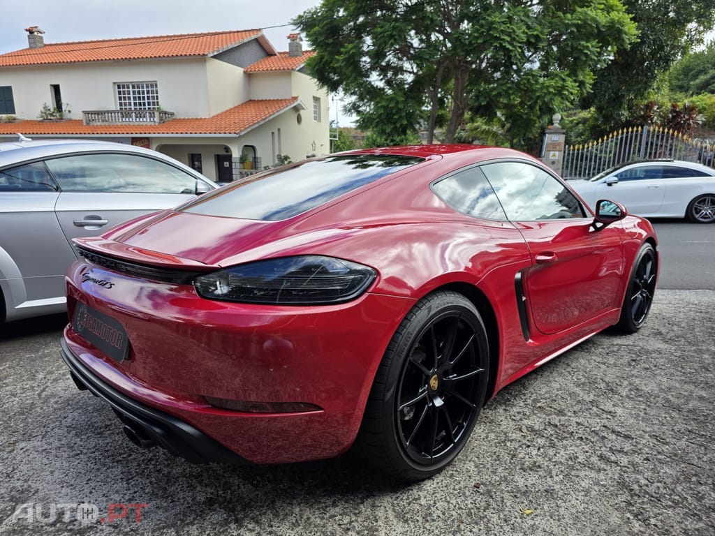 Porsche 718 4.0 GTS PDK