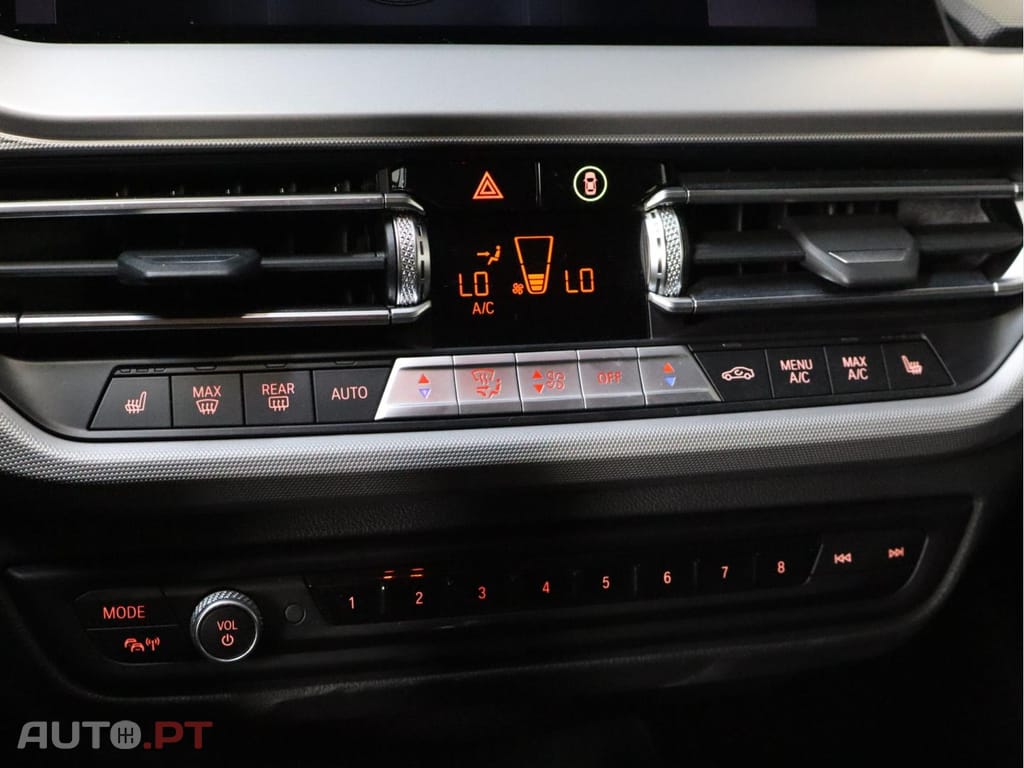 BMW 116 i  Advantage