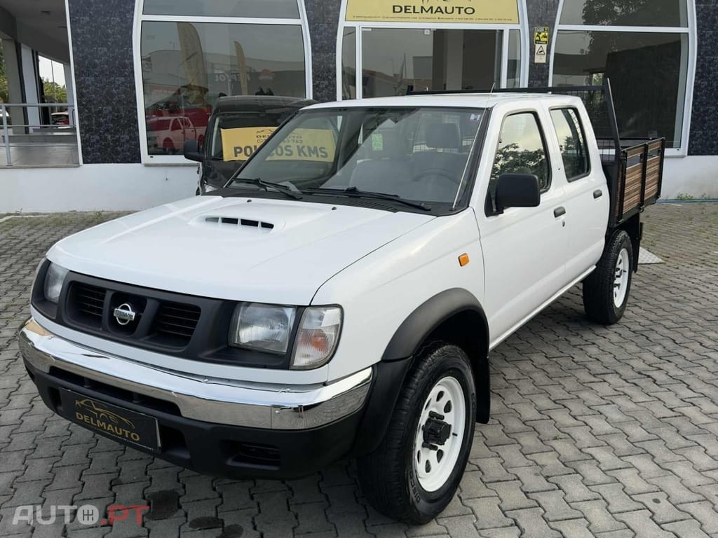 Nissan Pick Up 2.5 TD D22 CD 4X4