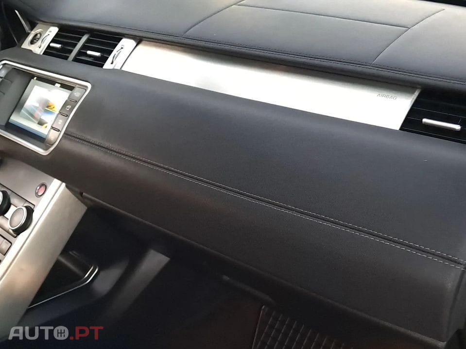 Land Rover Range Rover 2.0 D150 AWD R-Dynamic HSE Auto