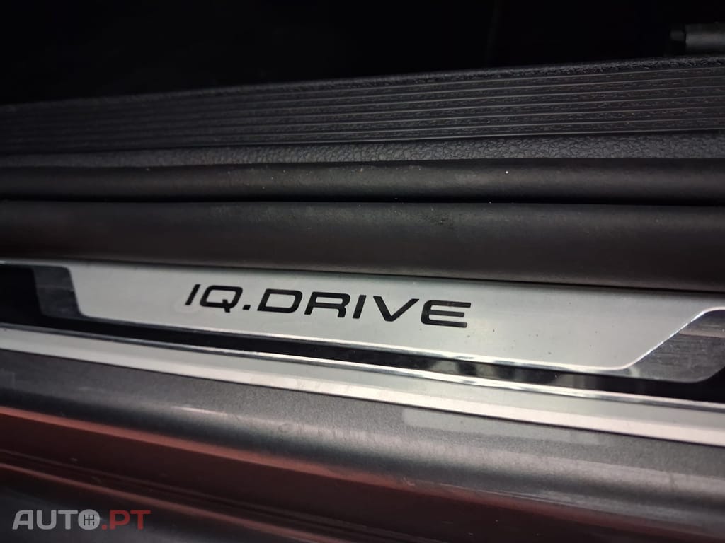 Volkswagen Golf 1.6 TDi IQ.DRIVE