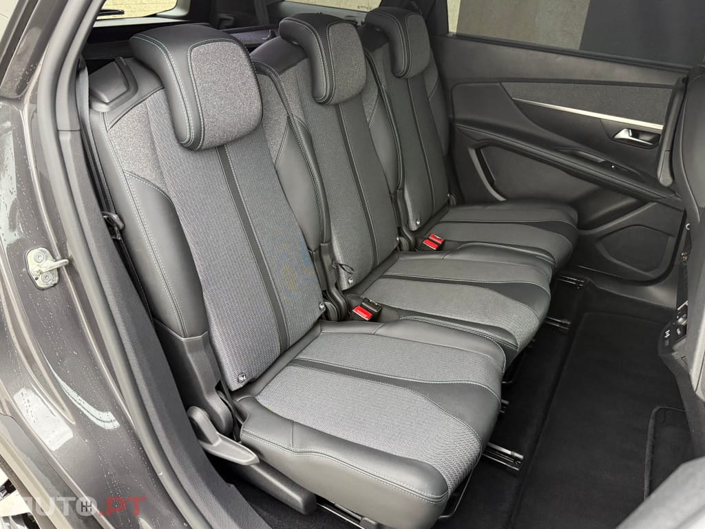 Peugeot 5008 1.5 BlueHDi Allure EAT8