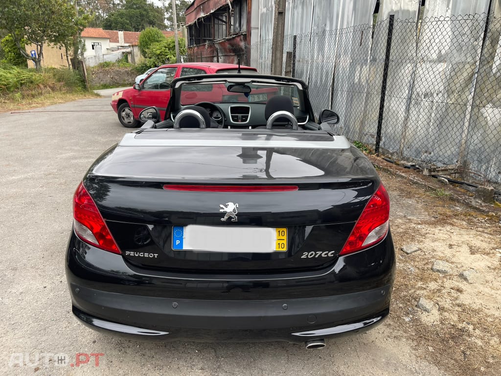 Peugeot 207 CC 2000