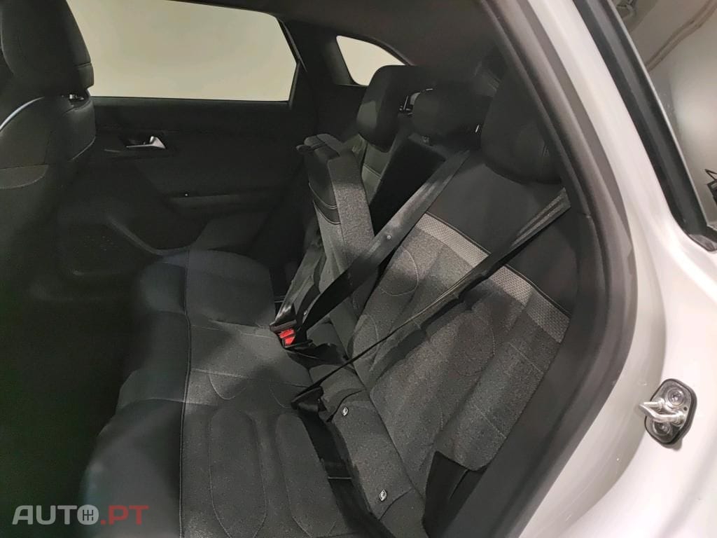 Citroen C5 1.6 Hybrid Feel Pack e-EAT8