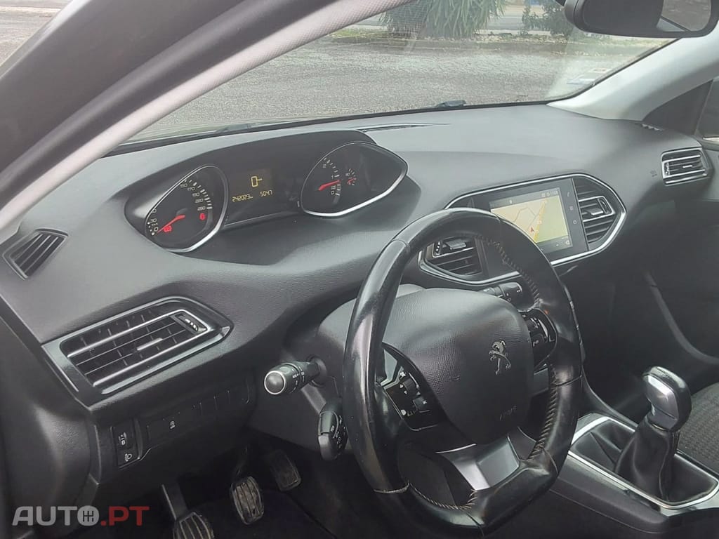 Peugeot 308 SW 1.6 BlueHDi Allure