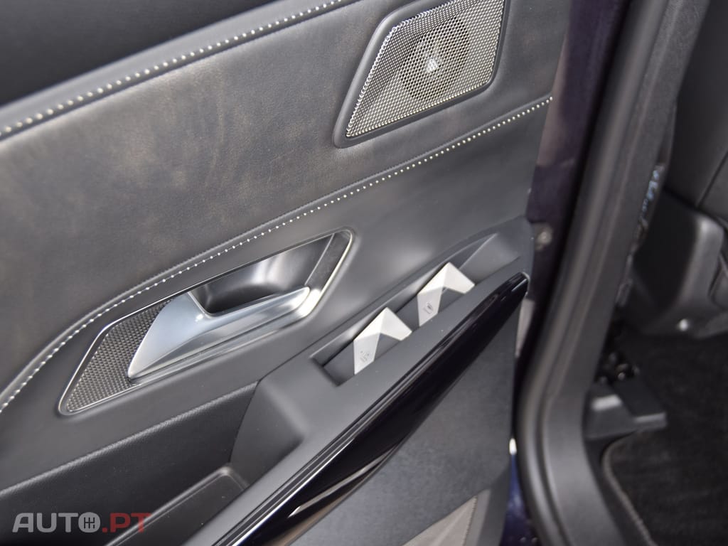 DS DS7 Crossback E-Tense Rivoli EAT8