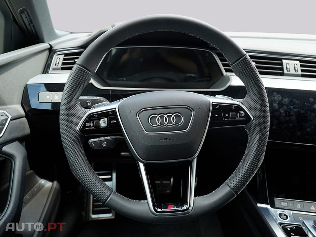 Audi Q8 E-Tron Sb 50 Quattro S Line I.V.A DEDUTÍVEL
