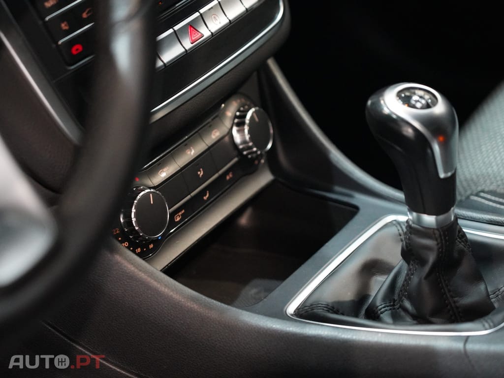 Mercedes-Benz CLA 180 d Style