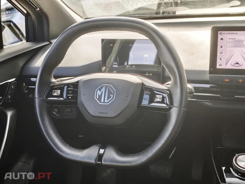 MG MG4 64 kWh Luxury