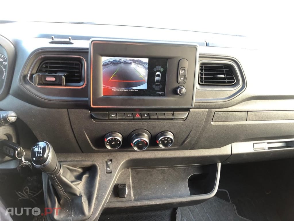 Renault Master 2.3 dCi L2H2 3.3T