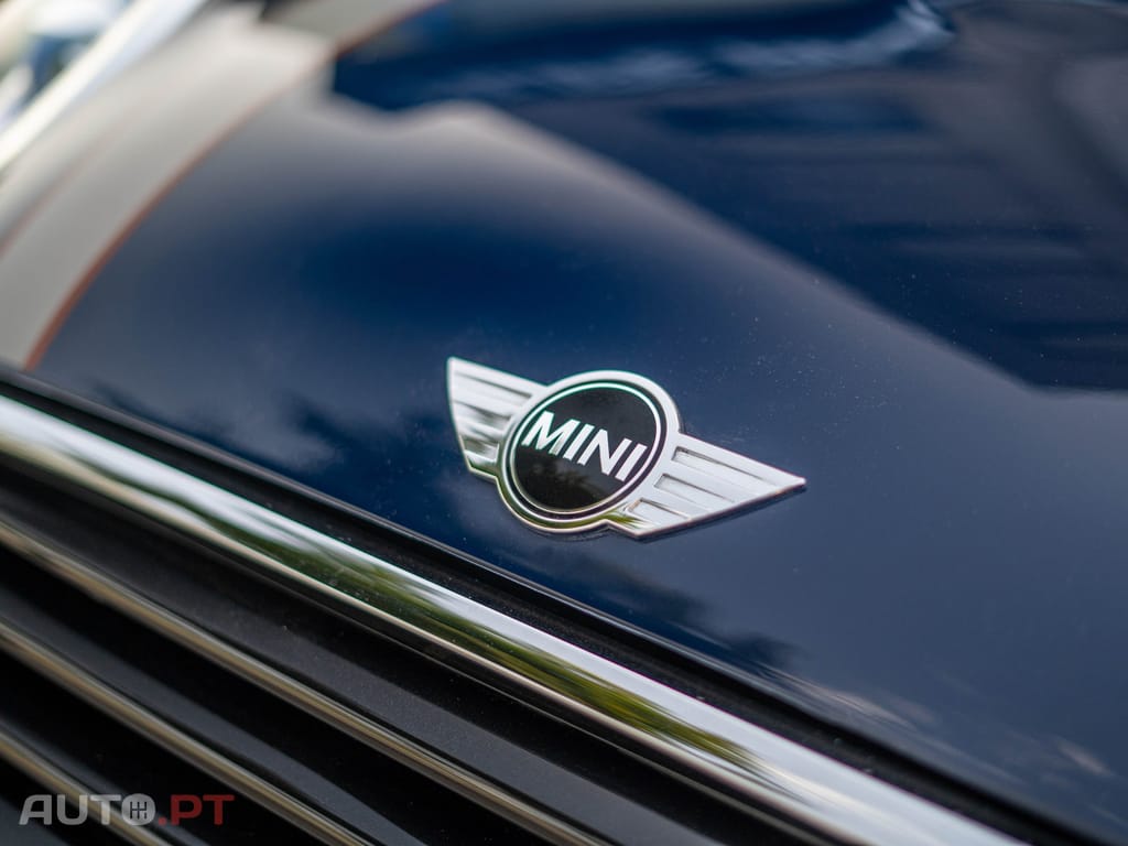 MINI Cooper Cooper D Auto