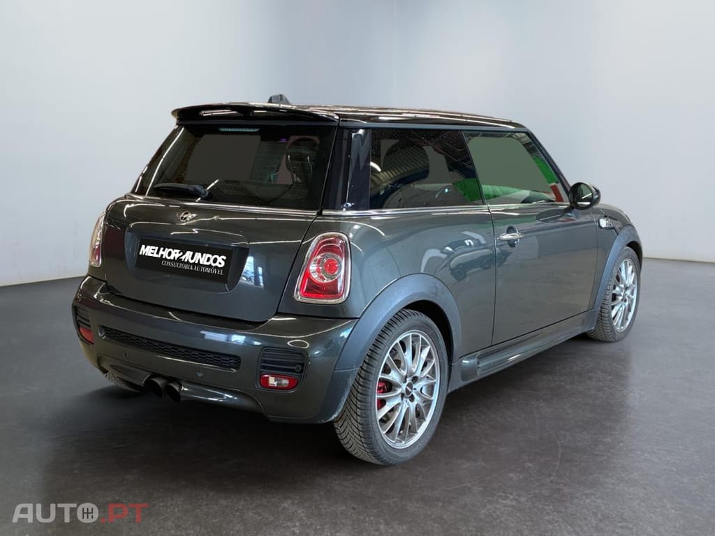 MINI John Cooper Works Auto