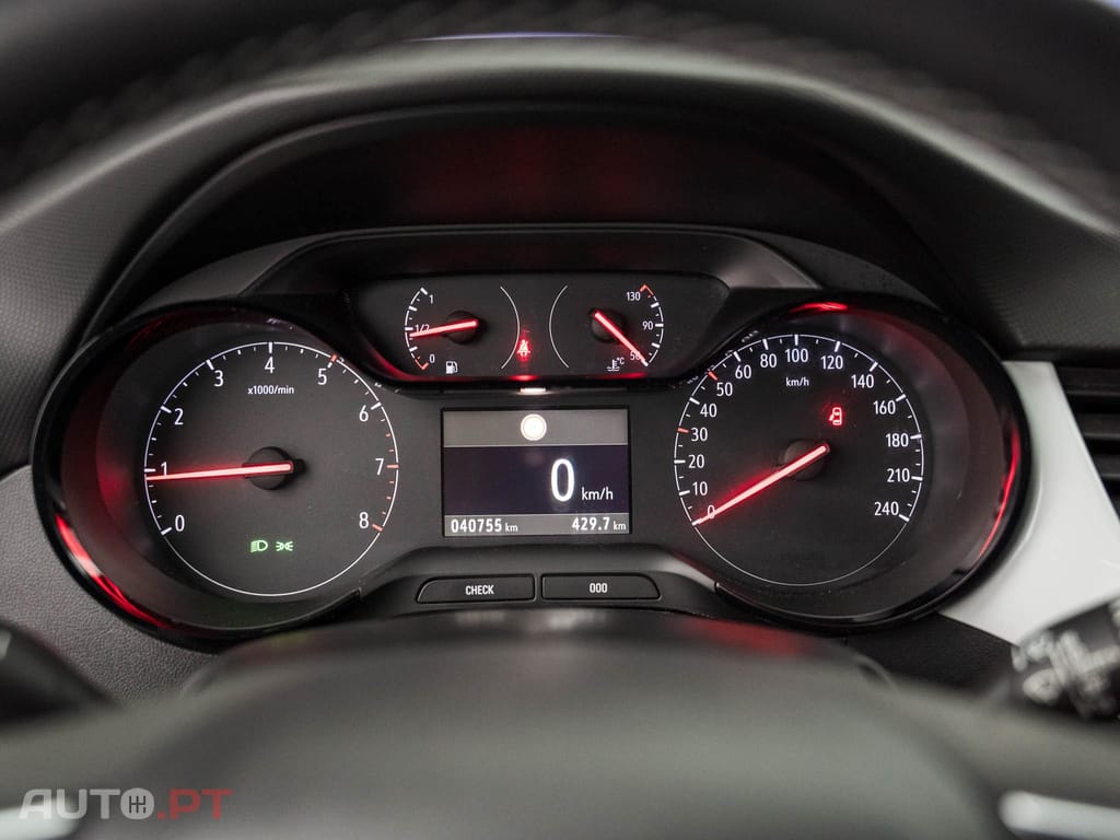 Opel Crossland X 1.2 T 2020