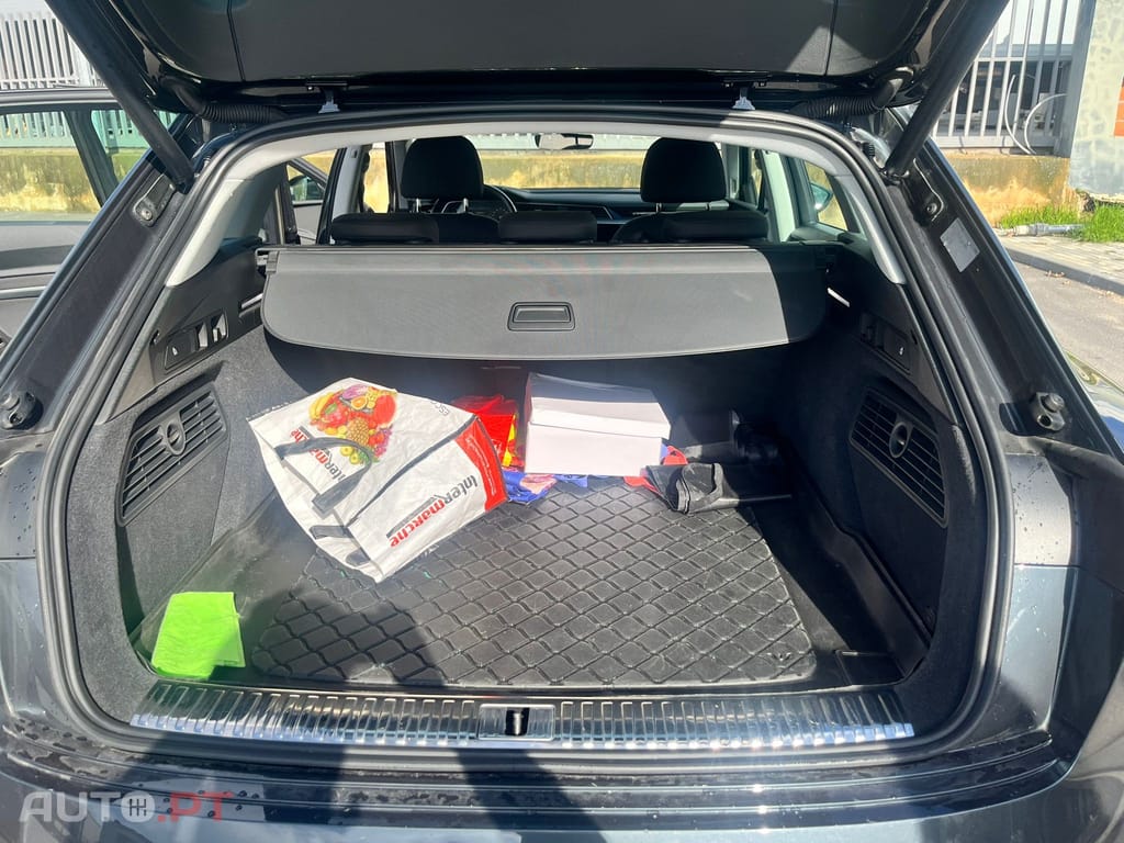 Audi E-Tron 50 quattro