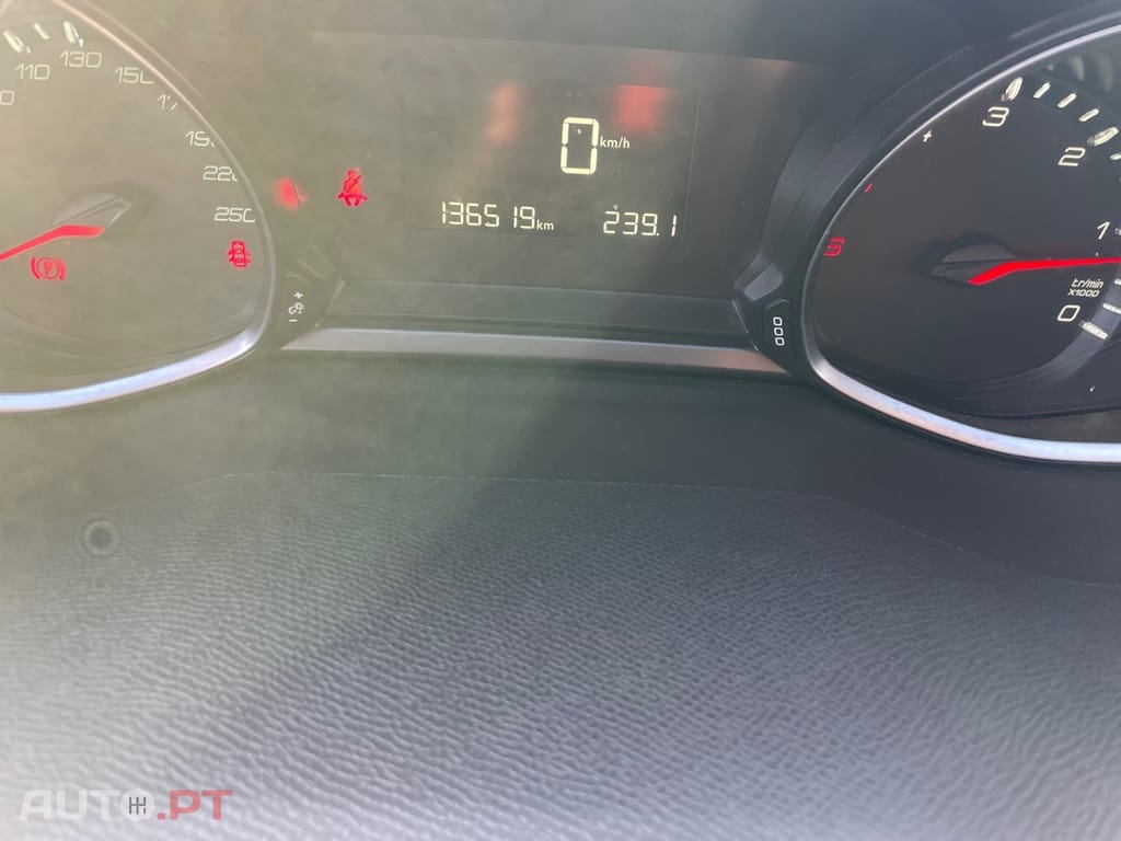 Peugeot 308 1.5 BlueHDi Style