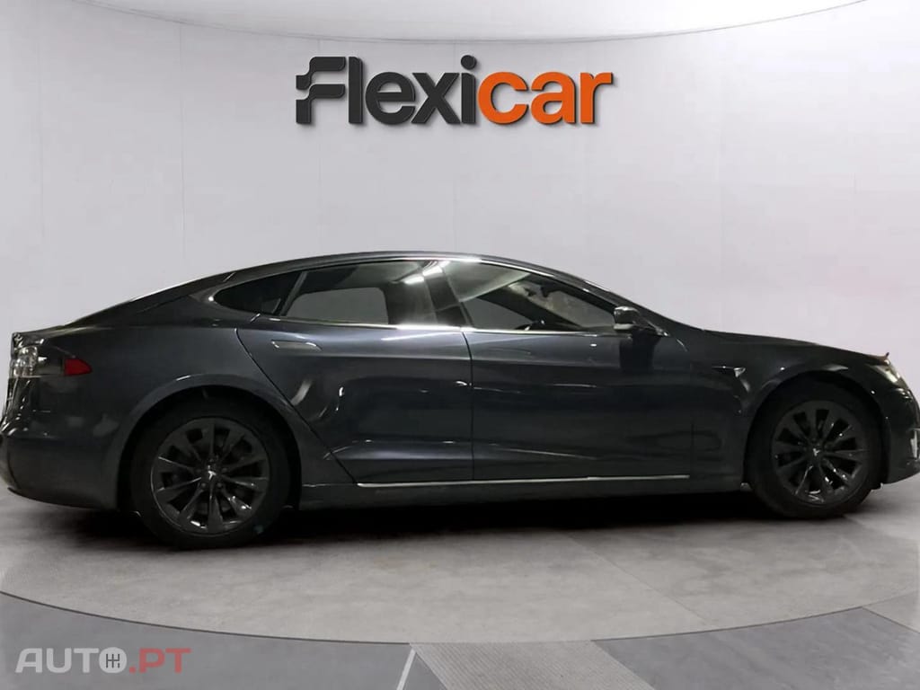 Tesla Model S 75D