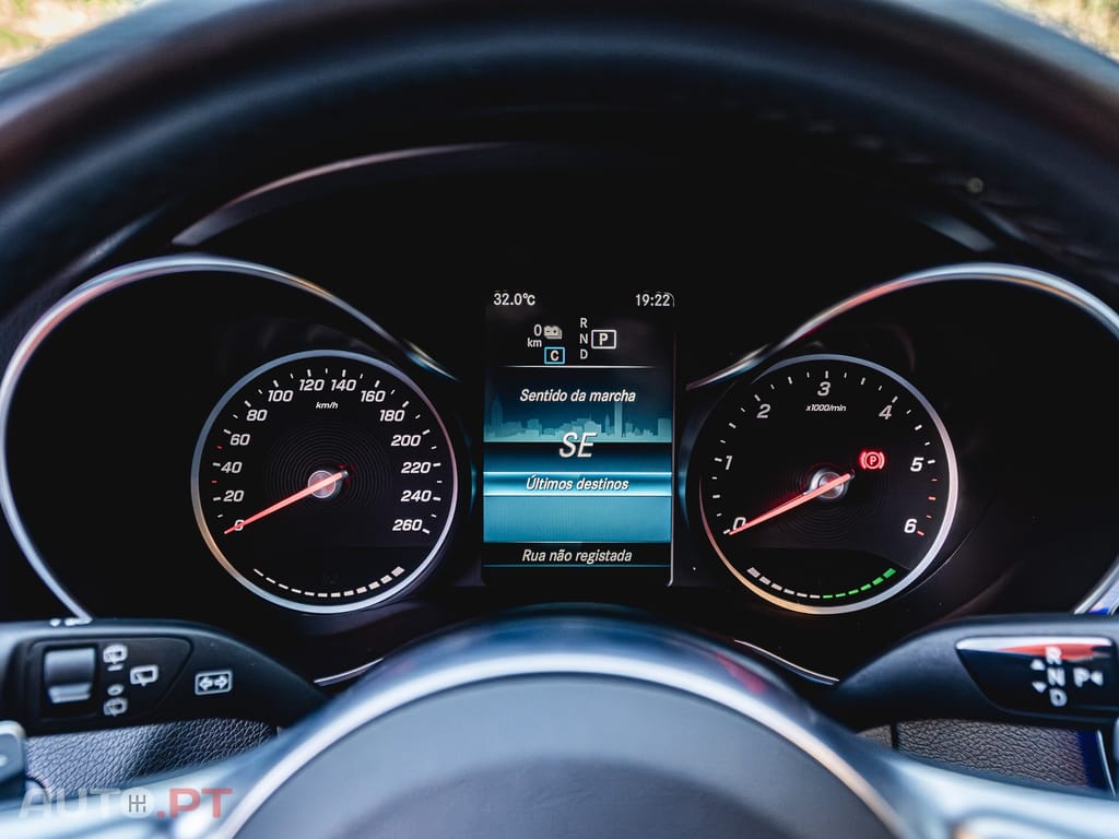 Mercedes-Benz C 300 de AMG Line