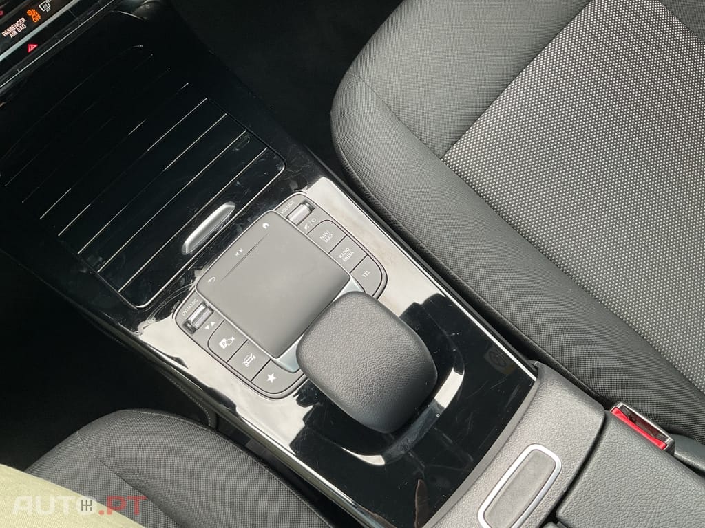 Mercedes-Benz CLA 180 d Shooting Brake Business Solutions Aut.