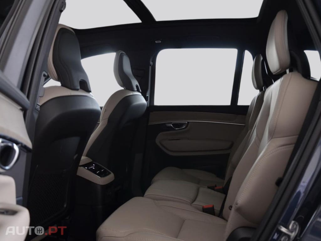 Volvo XC90 T8 Plus AWD I.V.A DEDUTIVEL 