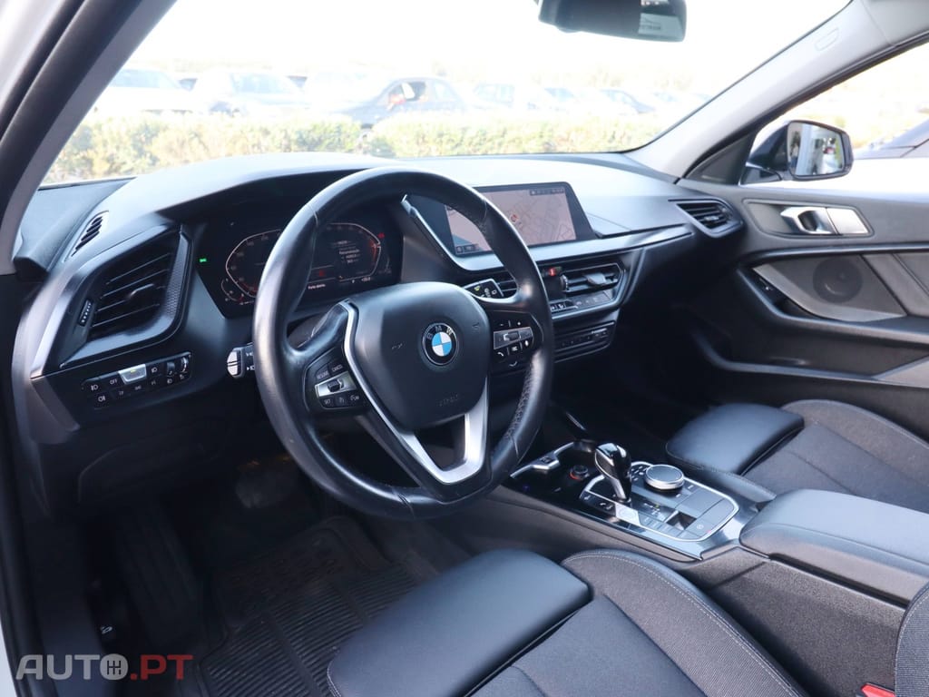 BMW 118 i Aut. Sport Line