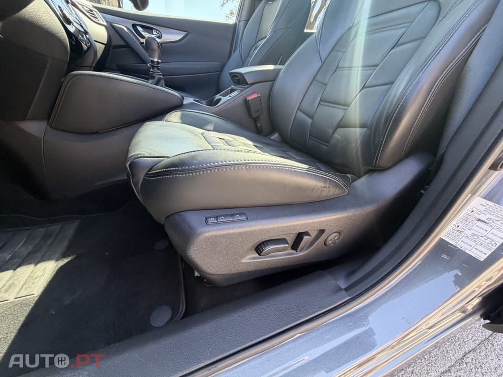 Nissan Qashqai 1.5 dCi N-Connecta