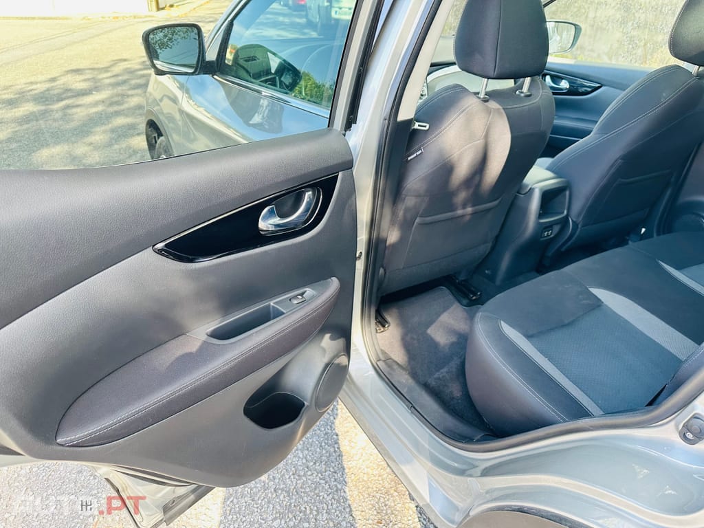 Nissan Qashqai 1.3 DIG-T Acenta