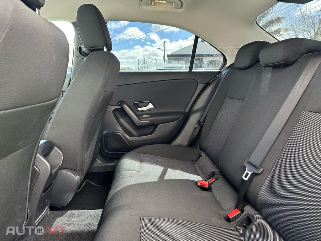 Mercedes-Benz A 180 d Business Solutions Aut.
