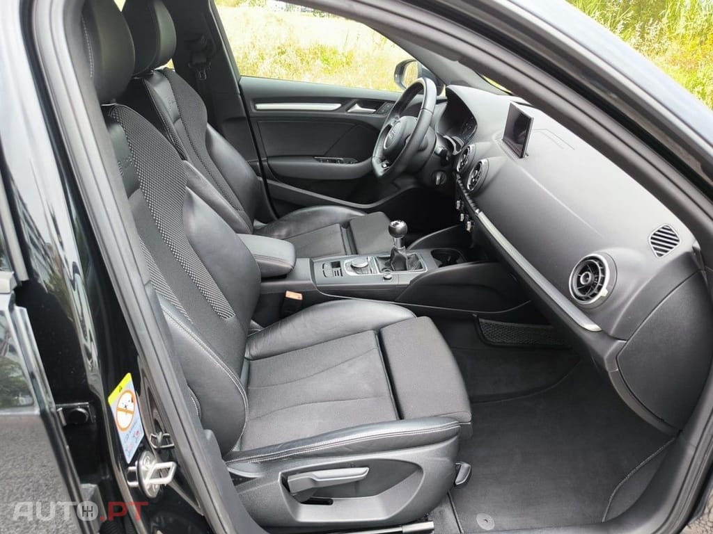 Audi A3 Sportback 2.0 TDI S-line