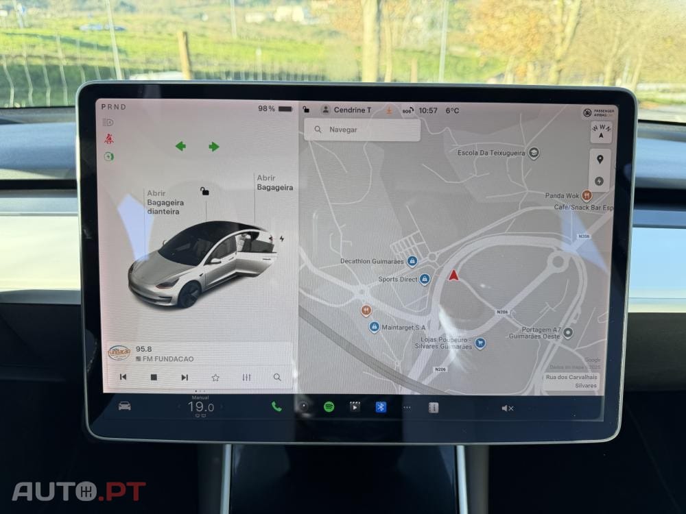 Tesla Model 3 Standard Range Plus RWD