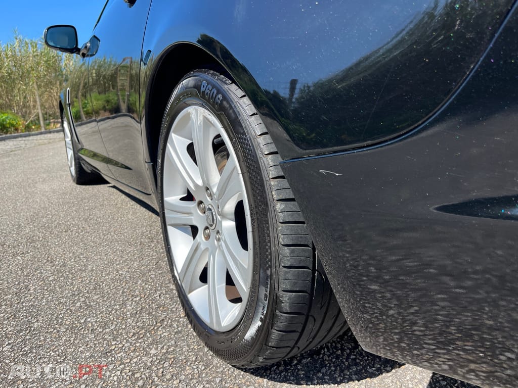 Jaguar XF 3.0 D V6 Premium Luxury