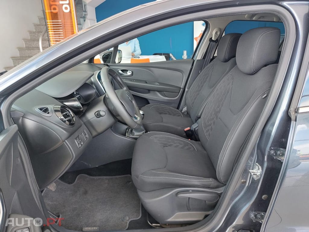 Renault Clio Sport Tourer 0.9 TCE Limited