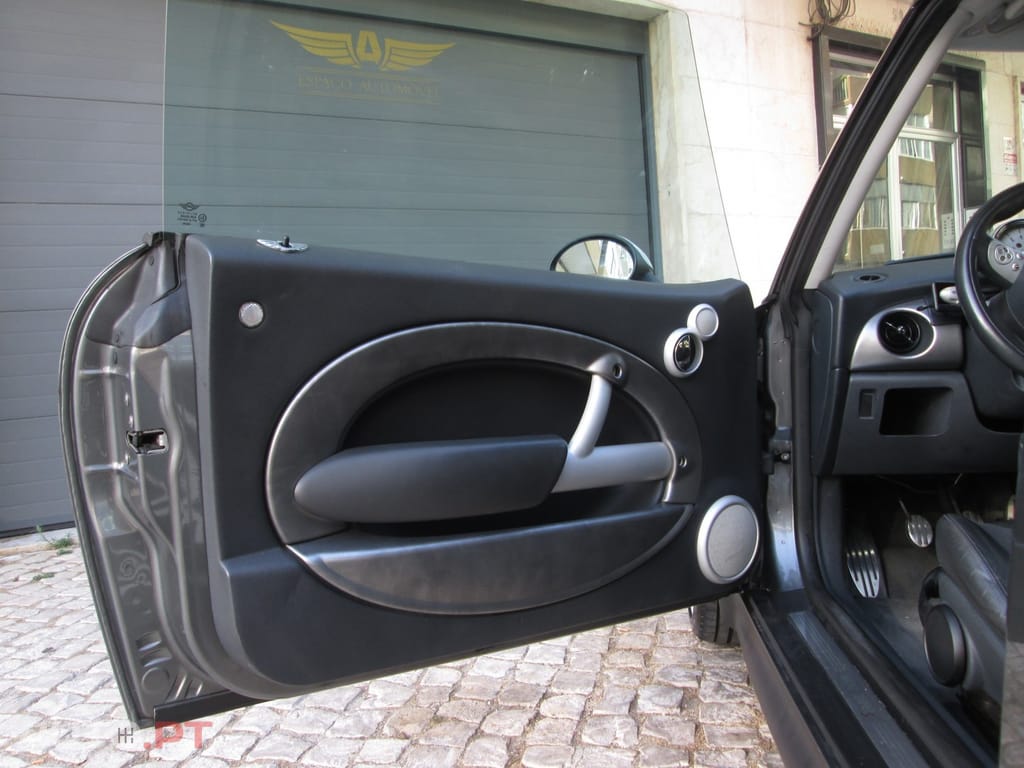 MINI Cooper Cooper S