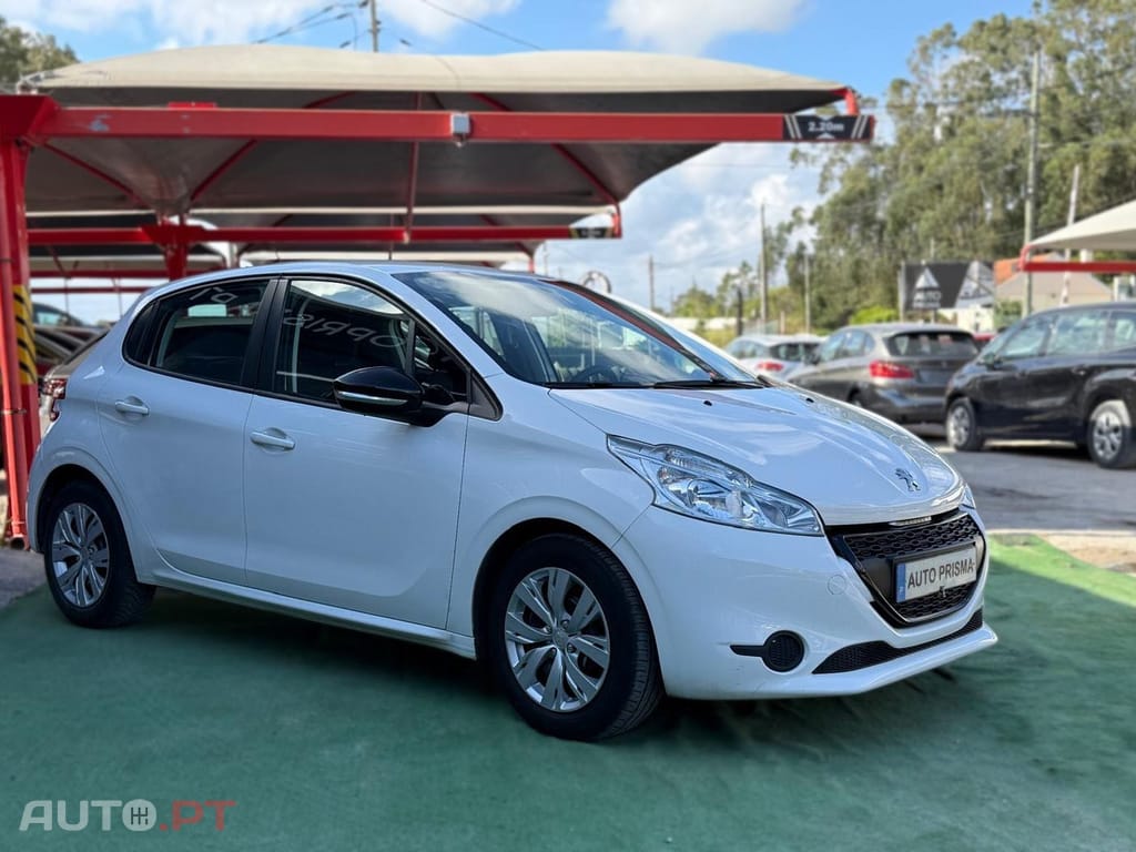 Peugeot 208 1.4 HDi
